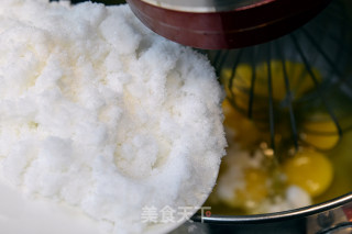 焦糖玛奇朵蛋糕  德普烘焙实验室的做法步骤：1