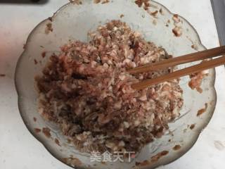笋干肉团子的做法步骤：5