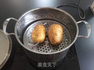 培根土豆泥卷的做法步骤：1
