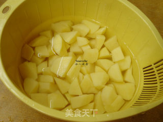 健康无油，椒盐土豆块的做法步骤：1
