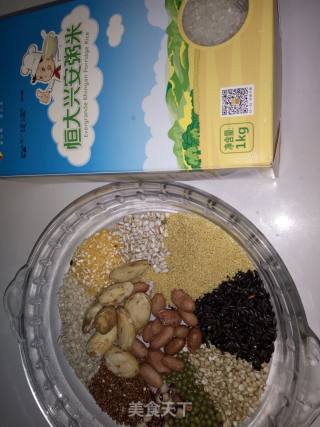 腊八粥的做法步骤：1