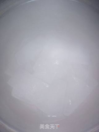 珊瑚水晶卷的做法步骤：1