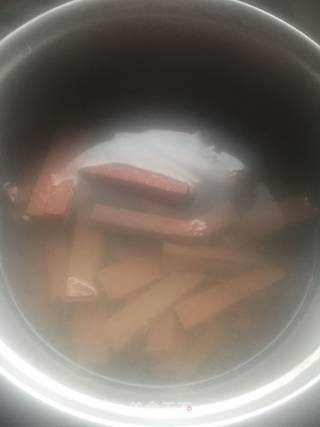 蒜辣羊血的做法步骤：2