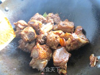 【山东】莲藕排骨宽粉的做法步骤：4