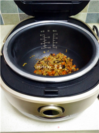 【四川】香菇培根酱油饭的做法步骤：10