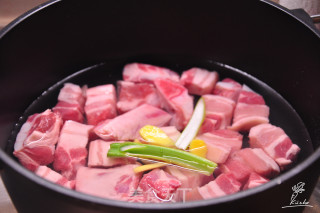砂锅红烧肉 - 极简版的做法步骤：3