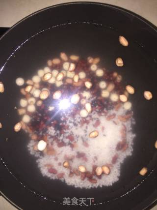 腊八粥的做法步骤：3