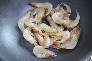 鲜虾粉丝煲的做法步骤：7