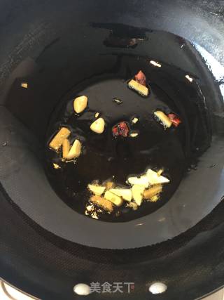 咖喱软骨盖浇饭的做法步骤：3