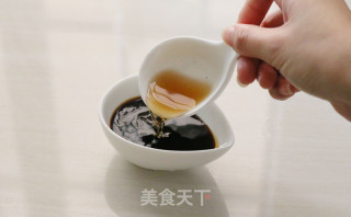 【广东】黑椒煎焗虾的做法步骤：4