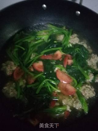 菠菜西红柿肉丸汤的做法步骤：6