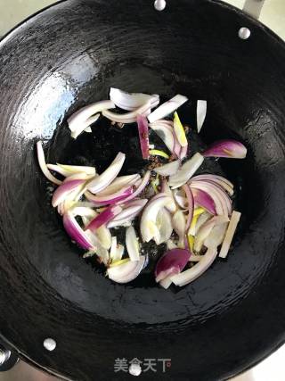 干煸土豆条的做法步骤：4