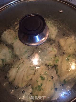 葱香鸡蛋花卷的做法步骤：8