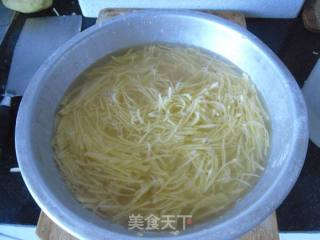 【东北】酸辣土豆丝的做法步骤：5