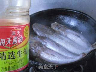【东北】蒜烧辫子鱼的做法步骤：8