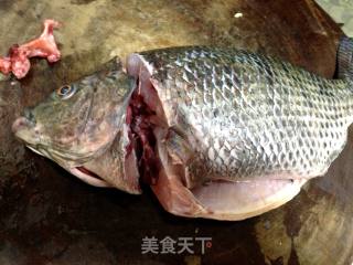 【广州】全鱼砂锅煲的做法步骤：1