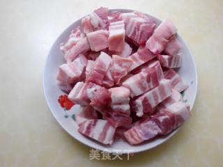 【黑龙江】红烧肉炖油豆角的做法步骤：2