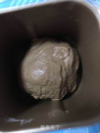 可可彩色麻薯软欧包的做法步骤：1