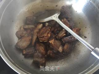 【东北】鹌鹑蛋烧排骨的做法步骤：6