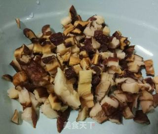 【广东】香菇滑肉包的做法步骤：2