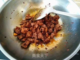 【东北】红烧牛肉的做法步骤：5