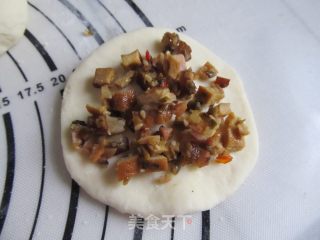 【四川】腊肉芽菜包子的做法步骤：11