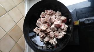 糖醋排骨的做法步骤：4