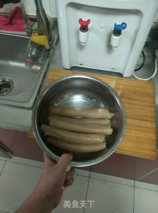 自制猪皮冻的做法步骤：1
