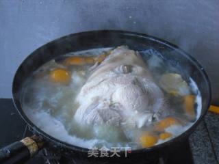 【东北】脱骨肘子的做法步骤：6