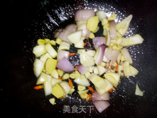 爆椒牦牛肉片的做法步骤：5