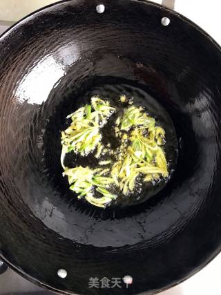 【甘肃】孜然羊肉的做法步骤：2
