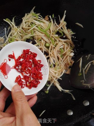 五花肉炒芋头的做法步骤：10