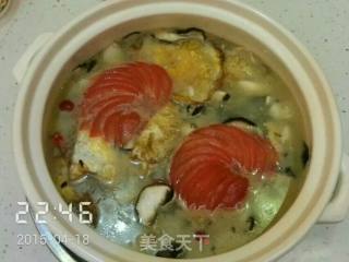 奶汤鱼头的做法步骤：1