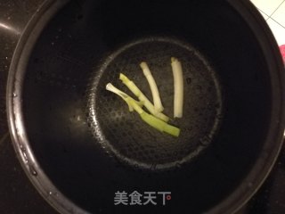 【山西】电饭锅版盐焗鸡（年夜饭必备整鸡大菜）的做法步骤：5