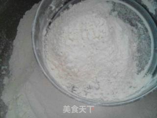 用普通面粉制作包子馒头的做法步骤：2