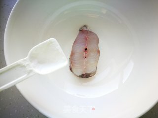 【山东】橙香煎鳕鱼的做法步骤：4