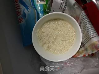【广东】快速皮蛋瘦肉粥的做法步骤：2