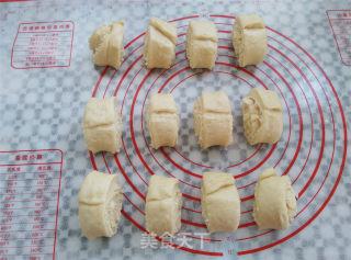 用椰蓉面包卷唤醒每一个慵懒的清晨的做法步骤：10