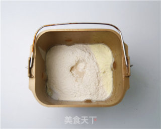 一键式大裂谷咸香吐司的做法步骤：2