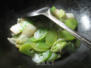 【宁波】莴笋炒白菜的做法步骤：9