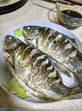 【四川】凉拌鲫鱼的做法步骤：7