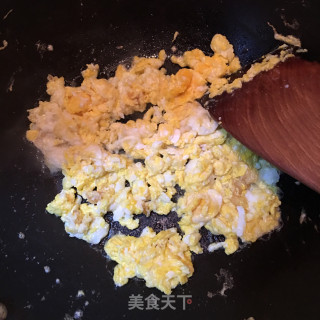 【广东】芥蓝炒饭的做法步骤：3