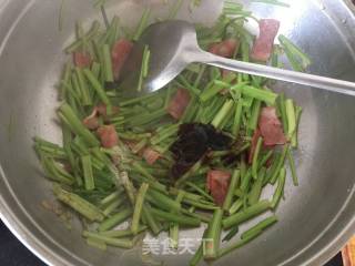 【东北】培根炒香芹的做法步骤：5