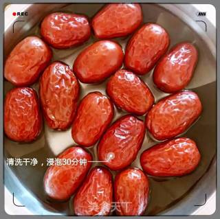 红枣夹糯米的做法步骤：1