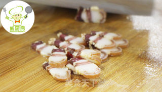 干锅腊肉手撕包菜，冬季下馆子必点│威厨艺的做法步骤：2