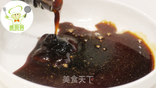 干锅腊肉手撕包菜，冬季下馆子必点│威厨艺的做法步骤：3