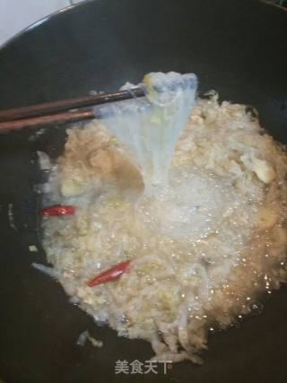 东北酸菜汆羊肉的做法步骤：3
