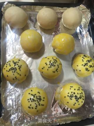 蛋黄酥的做法步骤：15