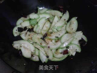 【四川】炝炒西葫芦的做法步骤：4