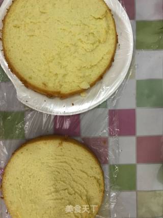 好吃到流泪的草莓戚风蛋糕的做法步骤：7